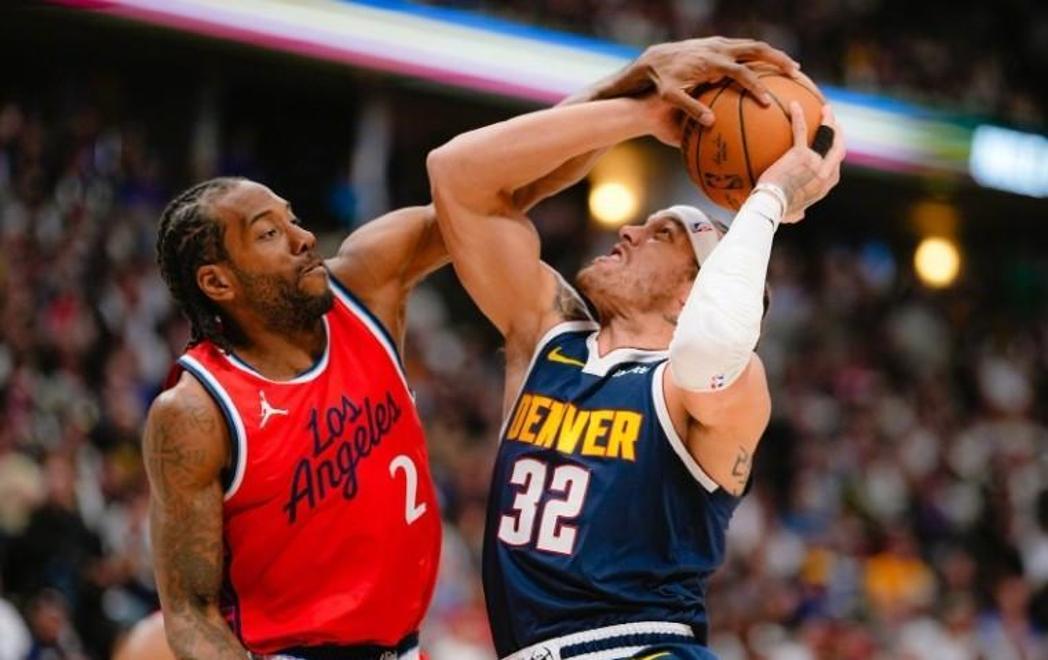 -快船险胜掘金，保罗送出助攻